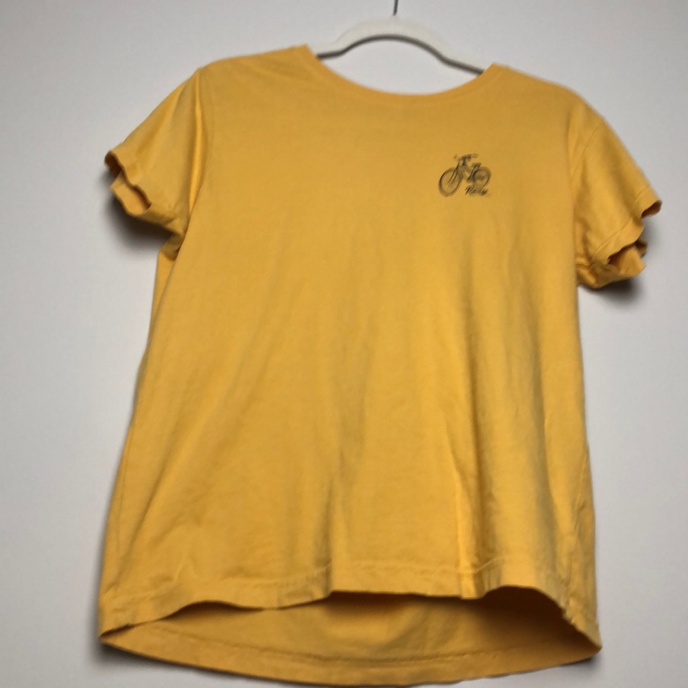 Yellow baggy tee